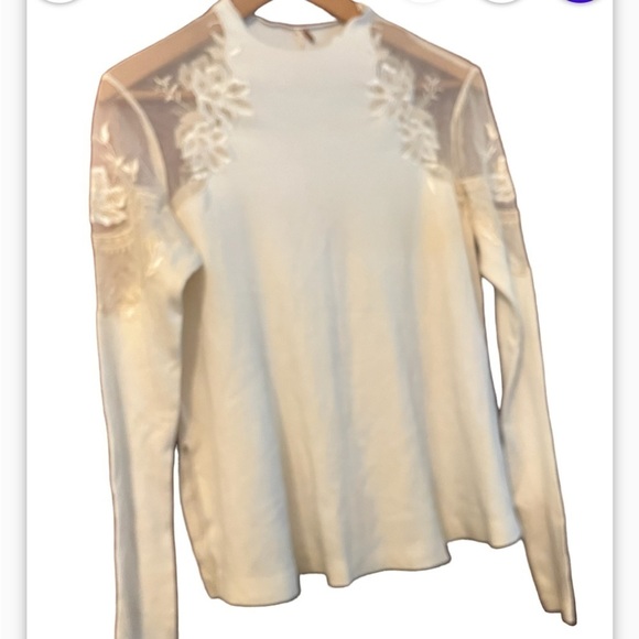 Free People Daniella Lace Shoulder Top Ivory Sz XXS Long Sleeve - Picture 3 of 11